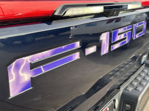 Used 2024 Ford F150 Lightning Lariat image 18