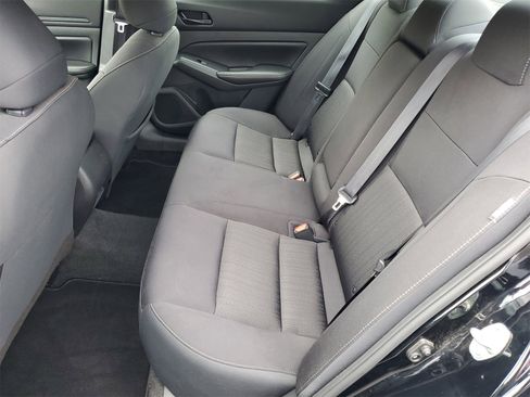 Used 2024 Nissan Altima 2.5 SV image 21