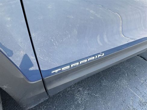 Certified 2024 GMC Terrain SLE w/ Driver Convenience Package FWD image 30