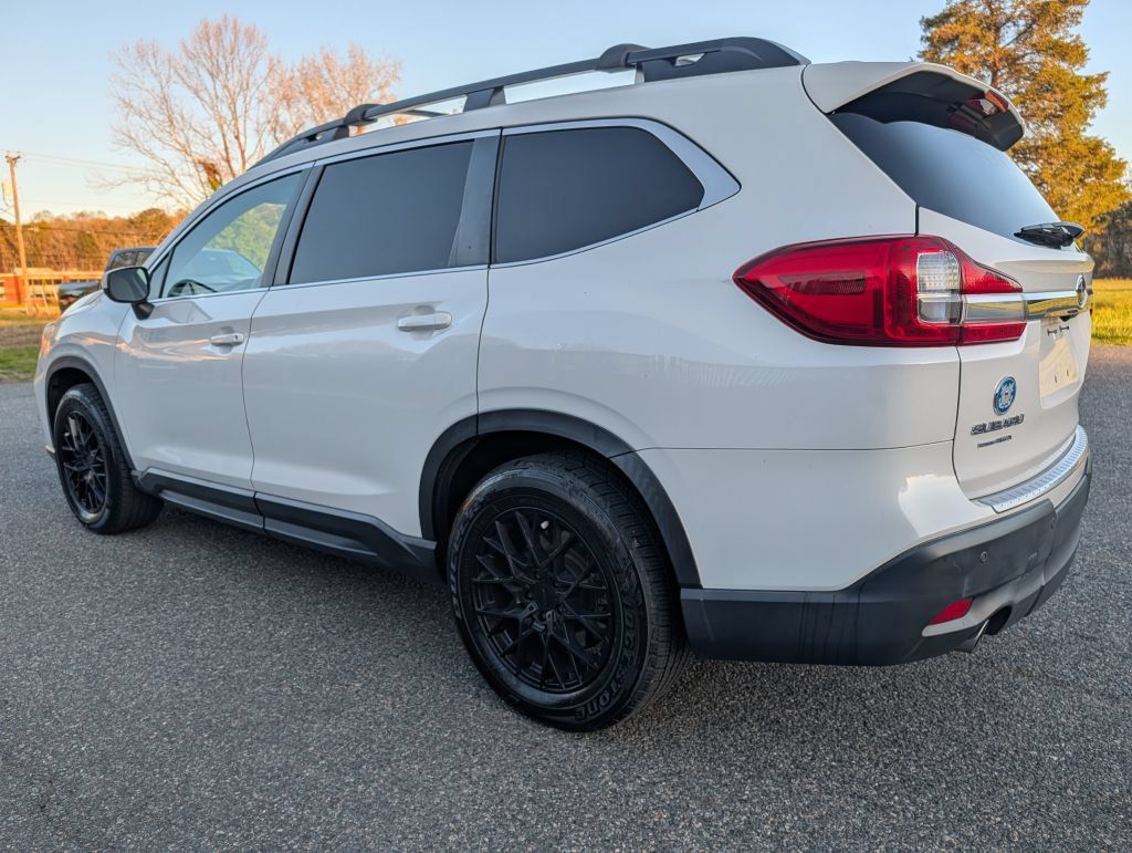 Used 2019 Subaru Ascent Premium AWD/4WD image 4