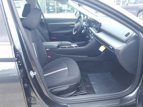 New 2026 Hyundai Sonata SEL FWD image 17