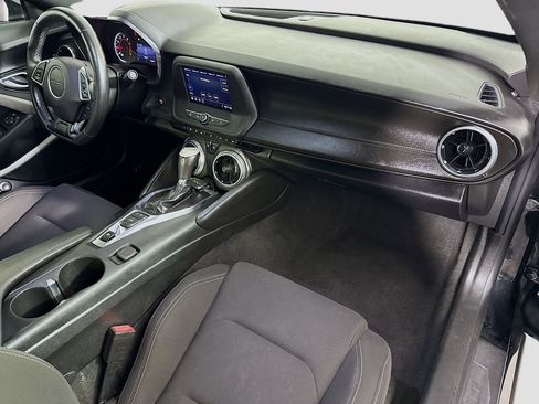 Used 2020 Chevrolet Camaro LT RWD image 28