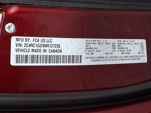 Certified 2022 Chrysler Pacifica Limited w/ S Appearance Package FWD image 29