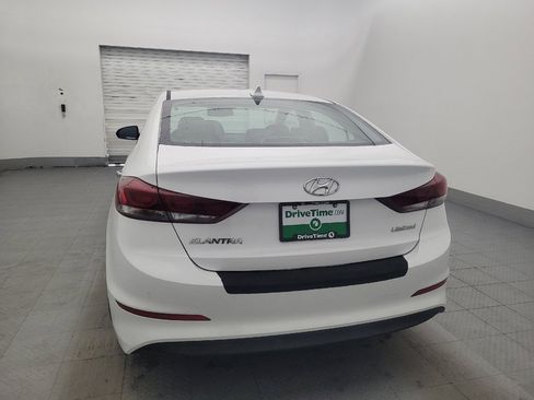 Used 2017 Hyundai Elantra Limited w/ Limited Tech Package 04 FWD image 6