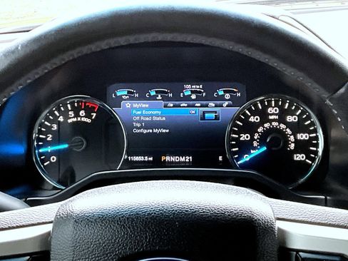 Used 2017 Ford F150 Lariat AWD/4WD image 12