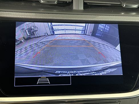 Certified 2023 Buick Encore GX Preferred w/ Cold Weather Comfort Package image 18