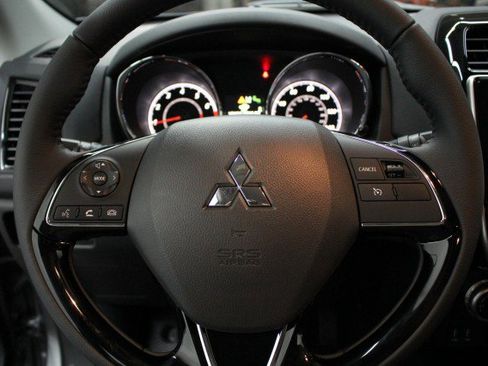 New 2026 Mitsubishi Outlander Sport SE image 8