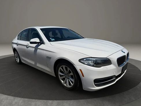 Used 2014 BMW 528i xDrive Sedan AWD/4WD image 3