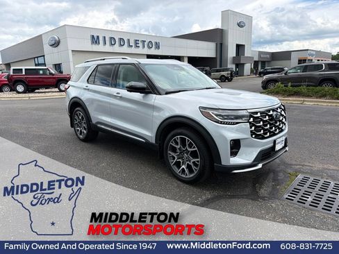 Certified 2025 Ford Explorer Platinum w/ Ultimate Package AWD/4WD image 1