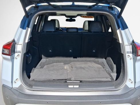 Used 2021 Nissan Rogue SL FWD image 25