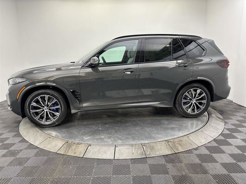New 2026 BMW X5 xDrive50e AWD/4WD image 16