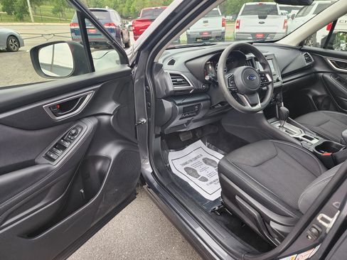 Used 2020 Subaru Forester w/ Alloy Wheel Package AWD/4WD image 19