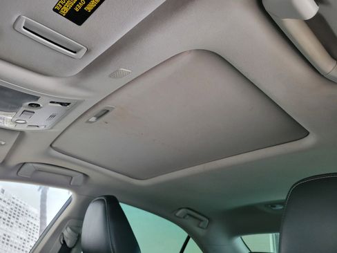 Used 2020 Lexus IS 300 image 10