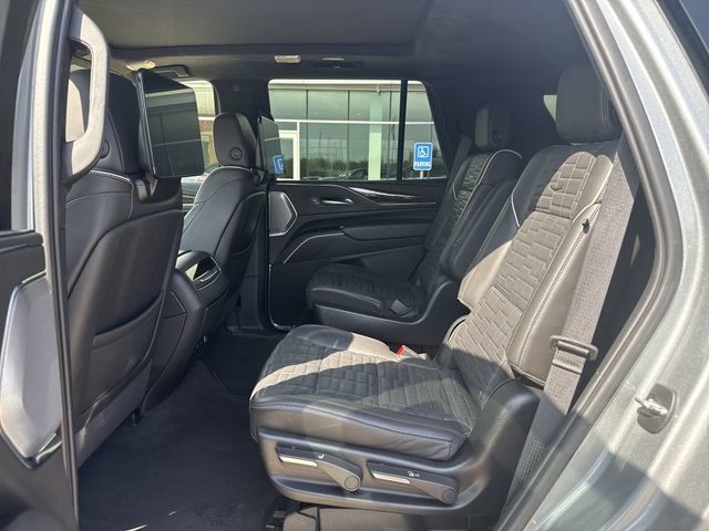 Certified 2024 Cadillac Escalade Sport Platinum AWD/4WD image 10