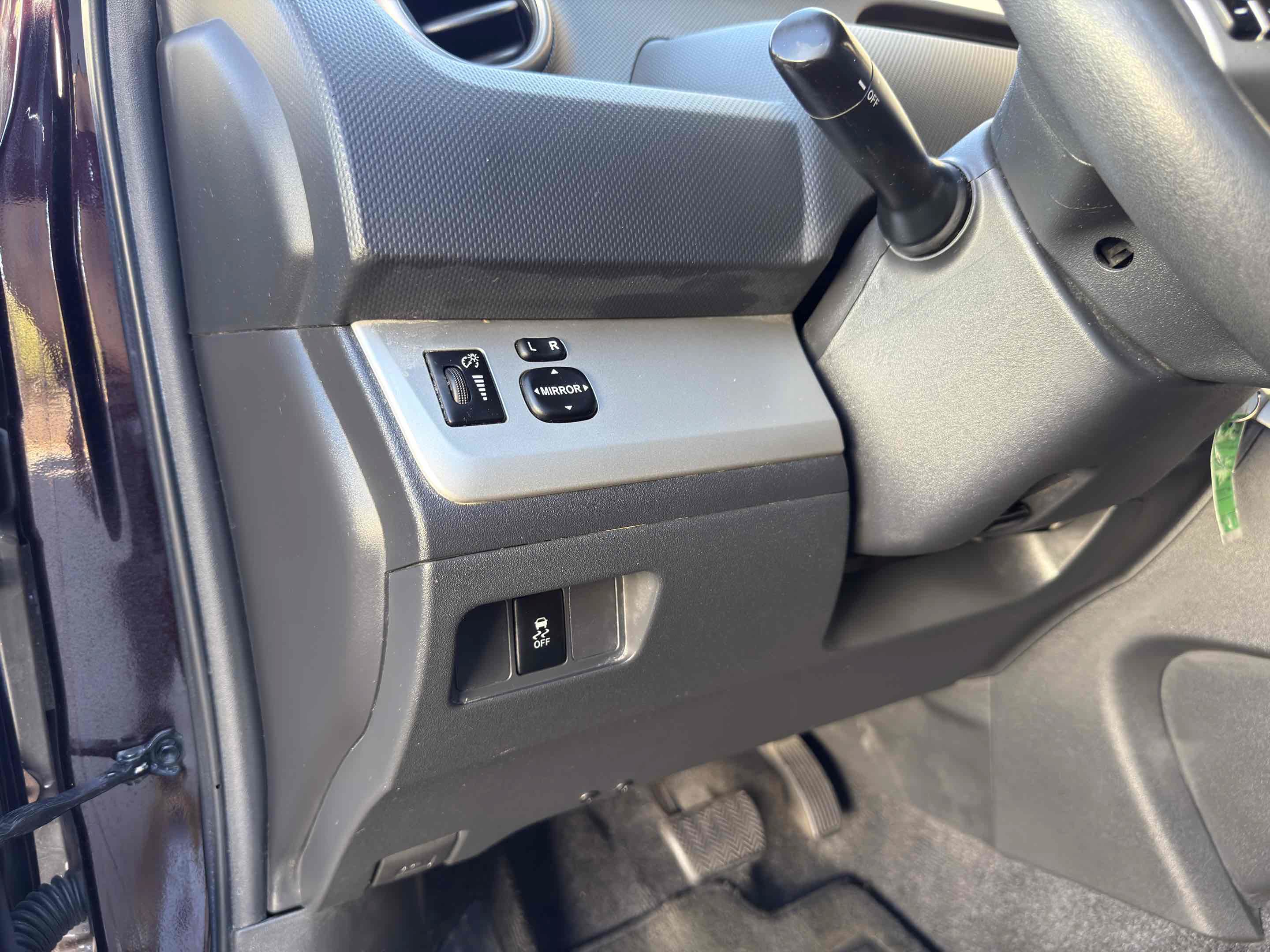Used 2008 Scion xB FWD image 24