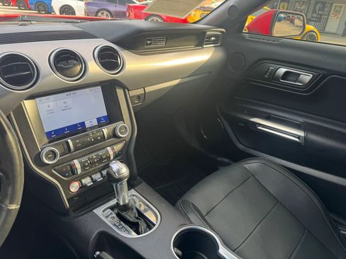 Used 2020 Ford Mustang GT Premium RWD image 36