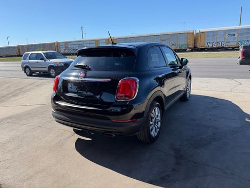 Used 2016 FIAT 500X Easy image 10
