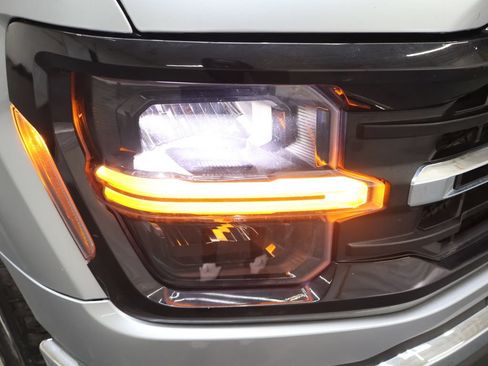 Used 2024 Ford F150 XLT AWD/4WD image 30