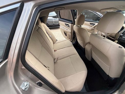 Used 2015 Nissan Altima 2.5 S w/ Power Driver Seat Package FWD image 16