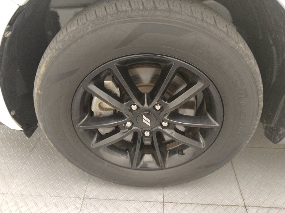 Used 2020 Dodge Journey SE w/ Blacktop Package FWD image 31