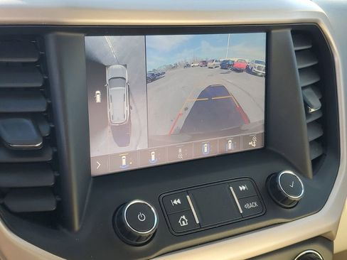 Used 2020 GMC Acadia Denali w/ Technology Package image 30