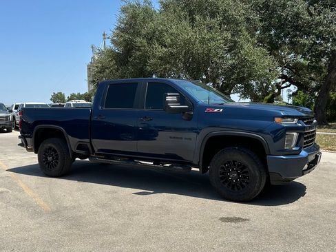 Used 2021 Chevrolet Silverado 2500 LT w/ Z71 Sport Edition AWD/4WD image 2