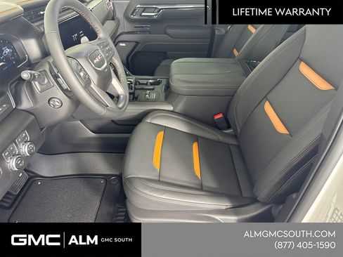 New 2026 GMC Sierra 1500 AT4 w/ AT4 Premium Package image 11