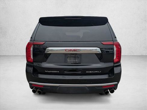 Used 2022 GMC Yukon Denali image 6
