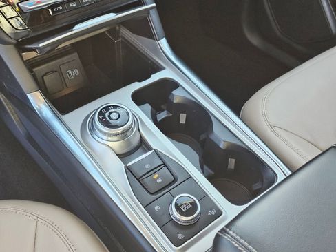 Certified 2023 Ford Explorer Limited image 21