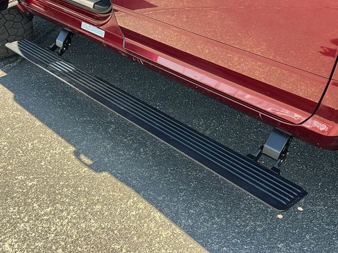 Used 2022 RAM 3500 Laramie image 12