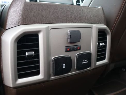 Used 2022 Ford F250 King Ranch w/ King Ranch Ultimate Package AWD/4WD image 10