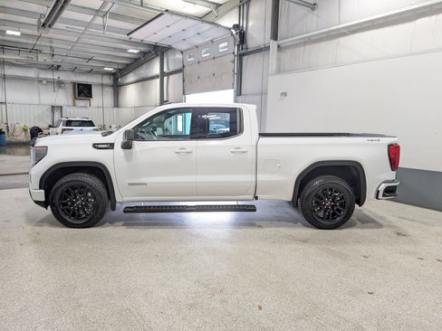 Used 2026 GMC Sierra 1500 Elevation AWD/4WD image 6