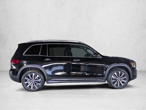 Certified 2022 Mercedes-Benz GLB 250 image 5
