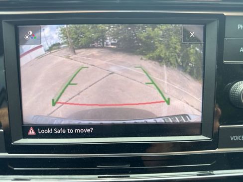 Used 2023 Volkswagen Taos S image 23