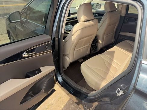 Used 2023 Lincoln Nautilus Reserve w/ Equipment Group 201A AWD/4WD image 17