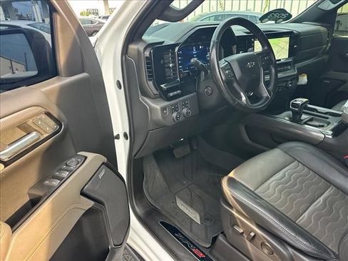 Certified 2023 Chevrolet Silverado 1500 ZR2 w/ Technology Package AWD/4WD image 16