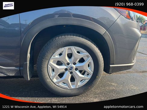 Used 2021 Subaru Forester AWD/4WD image 16
