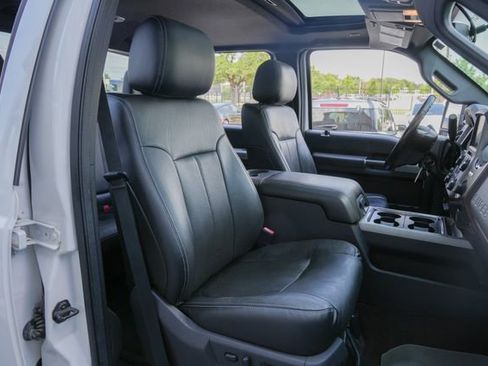 Used 2015 Ford F250 Lariat w/ Lariat Ultimate Package AWD/4WD image 35