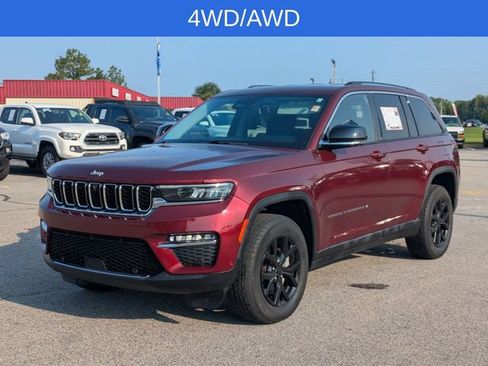 Used 2022 Jeep Grand Cherokee Limited w/ Luxury Tech Group II AWD/4WD image 7