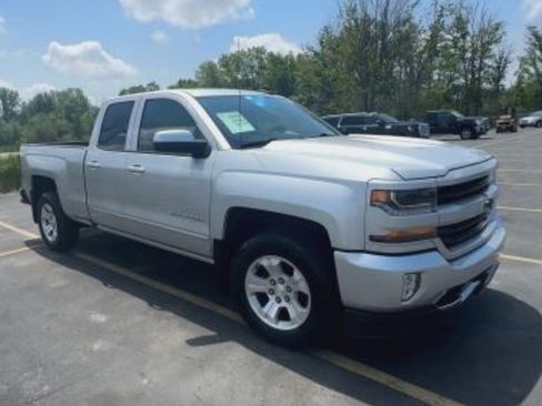 Used 2018 Chevrolet Silverado 1500 LT w/ All Star Edition AWD/4WD image 13