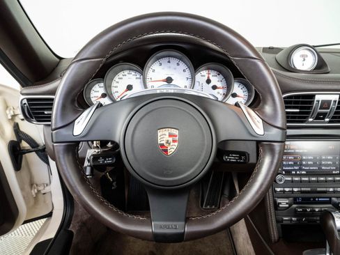Used 2011 Porsche 911 Carrera S RWD image 9