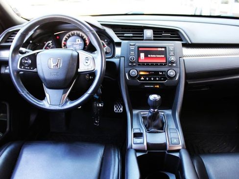 Used 2018 Honda Civic Sport image 13