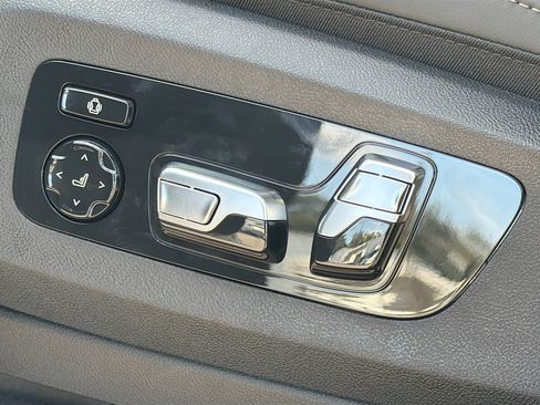 New 2026 BMW X7 xDrive40i w/ M Sport Package image 26