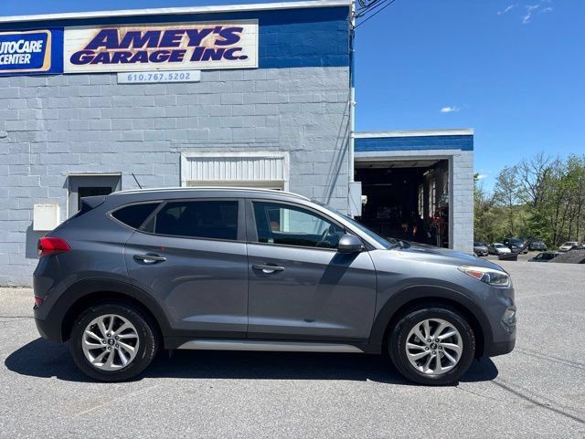 Used 2017 Hyundai Tucson SE w/ SE Popular Package 02 AWD/4WD image 8