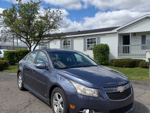 Used 2013 Chevrolet Cruze LT w/ All-Star Edition FWD image 1