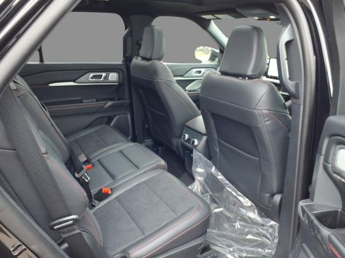 New 2026 Ford Explorer ST image 10