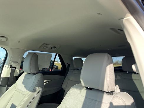 New 2026 Ford Explorer Active w/ Active Comfort Package image 14