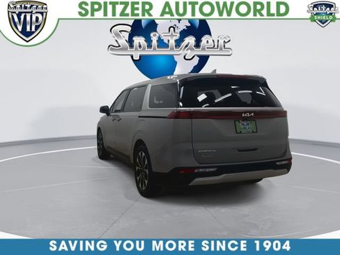 Certified 2024 Kia Carnival EX FWD image 8