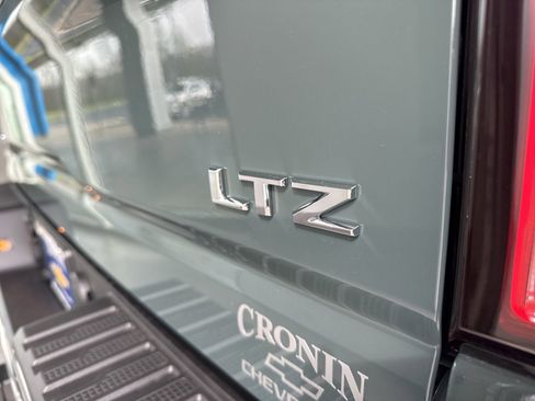 New 2026 Chevrolet Silverado 2500 LTZ w/ LTZ Convenience Package AWD/4WD image 7