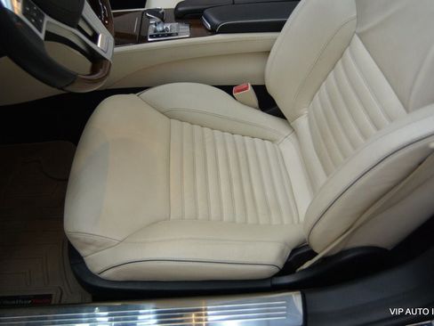 Used 2013 Mercedes-Benz SL 550 image 21